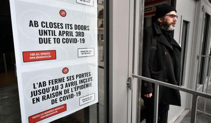 Covid-19 torna in Belgio: nuove restrizioni ma non ancora lockdown generalizzato