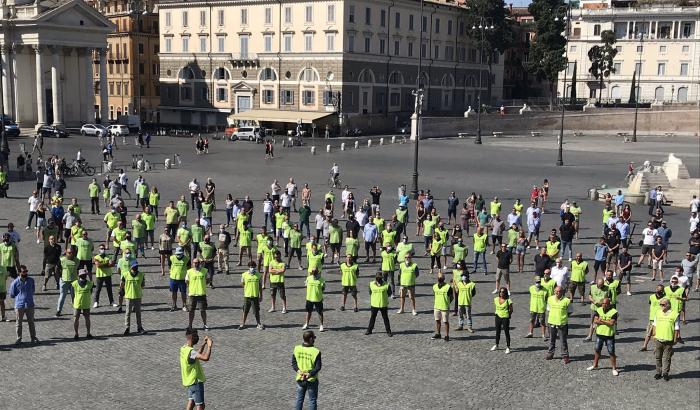 I fascisti con il condannato Ciavardini in piazza per negare la verità sulla Strage di Bologna
