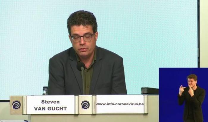 Il virologo Steven Van Gucht, dell'Istituto di sanità belga Sciesando