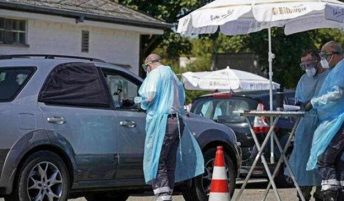 In Germania 1415 nuovi casi di Covid in un giorno, tornano controlli alle frontiere