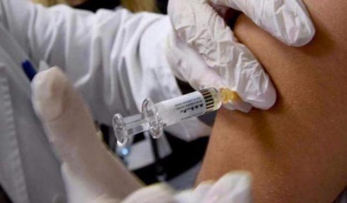 Il Brasile ha sospeso le sperimentazioni sul vaccino cinese anti-Covid