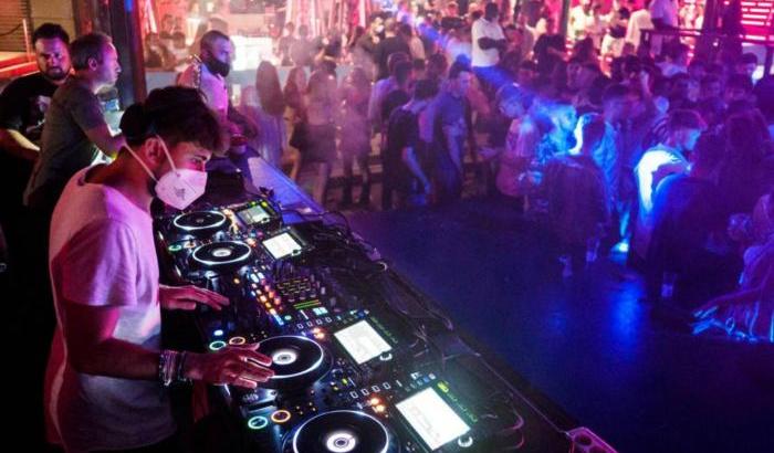 I gestori delle discoteche dopo il no del Tar: "Ora ci sar&agrave; una proliferazione di feste abusive"