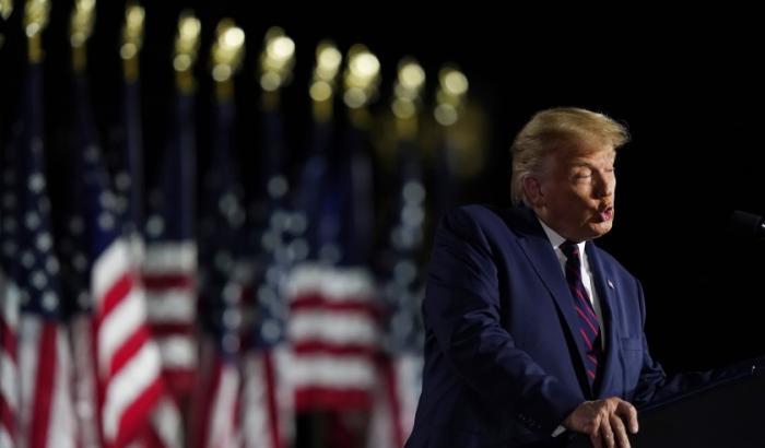 Trump usa 'Hallelujah' per il suo discorso, gli eredi di Leonard Cohen vogliono denunciare: "Non era autorizzato"