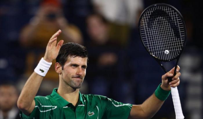 Djokovic (il novax) si scusa per il gesto inqualificabile: "Mi sento triste", ma è troppo tardi