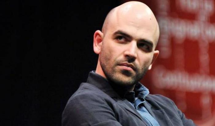 Il Pd vota sì al referendum, Saviano sbotta a Zingaretti: "Andate a cag*re, voi e le vostre bugie"