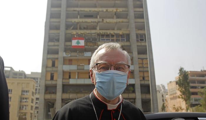 Parolin rassicura: "Il Papa &egrave; monitorato, siamo tutti molto prudenti e rispettiamo norme anti Covid"