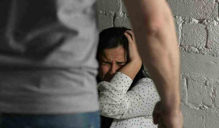 Il padre di una delle ragazzine inglesi violentate: "Mia figlia aveva un sorriso luminoso. Ora non ce l’ha più"