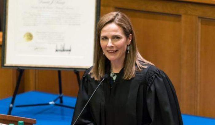 Trump pensa all'antiabortista Amy Coney Barrett per sostituire Ruth Bader Ginsburg alla Corte Suprema