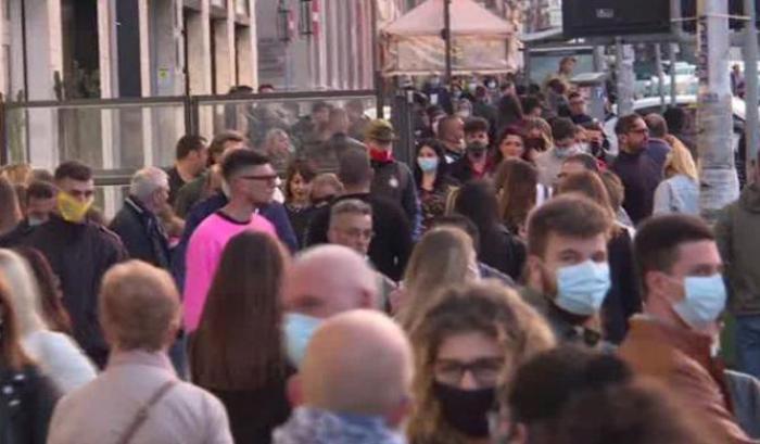 A Foggia moltiplicano i casi di Covid: obbligo di mascherina anche all'aperto