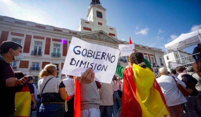 Il triste primato della Spagna: prima in Europa per contagi, il lockdown generale sempre più vicino