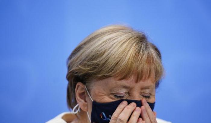 In Germania il virus è sotto controlla ma Merkel propone nuove restrizioni: mascherine obbligatorie a scuola