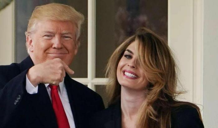 Trump appare in un video: "Sto bene, non avevo altra scelta che espormi al virus"