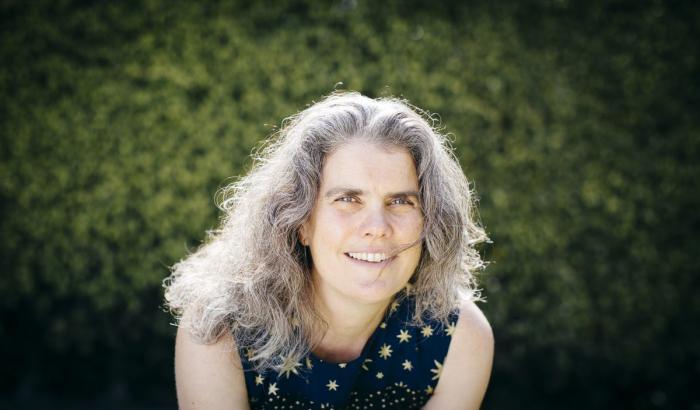 Chi è Andrea Ghez, il Premio Nobel per la Fisica: "Spero di ispirare altre donne"