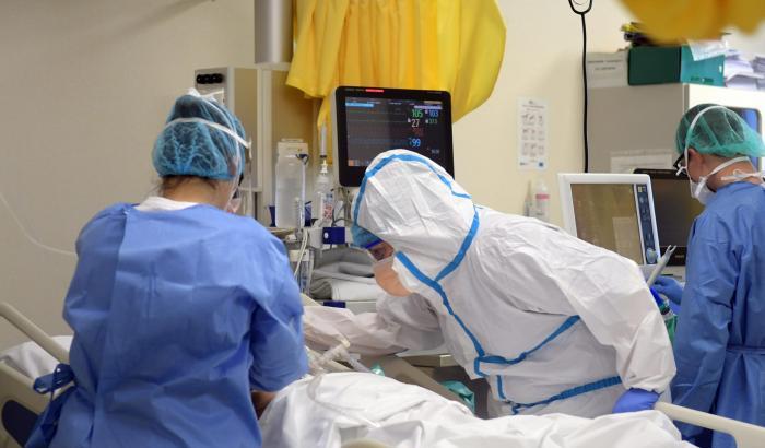 L'allarme degli anestesisti: "Tra un mese il Centro-Sud senza posti negli ospedali"