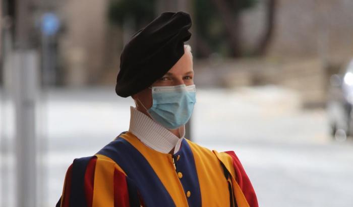 Quattro guardie svizzere positive al Coronavirus, aumentano i contagi al Vaticano