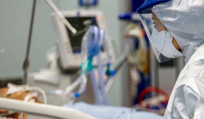 L'allarme degli anestesisti: le terapie intensive sono a rischio, non c'è più tempo da perdere
