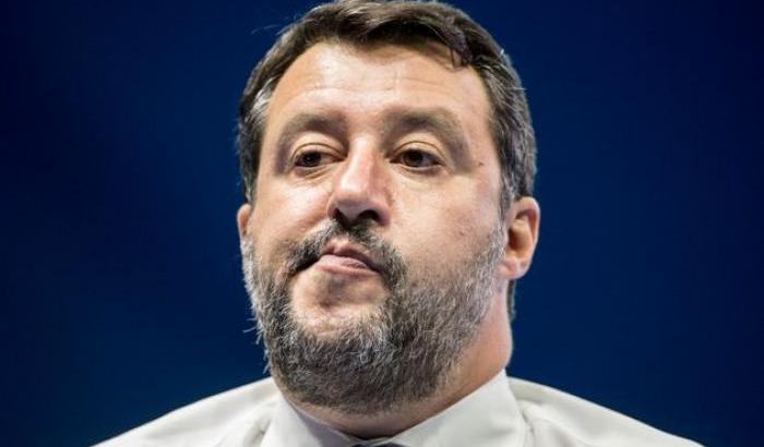 Salvini, vittimismo a Catania: "Processato per aver salvato vite"