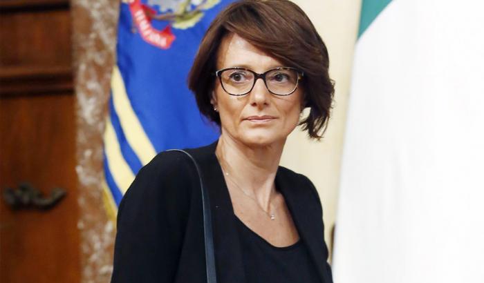 La ministra Bonetti con Azzolina: "Conseguenze devastanti se richiude la scuola"