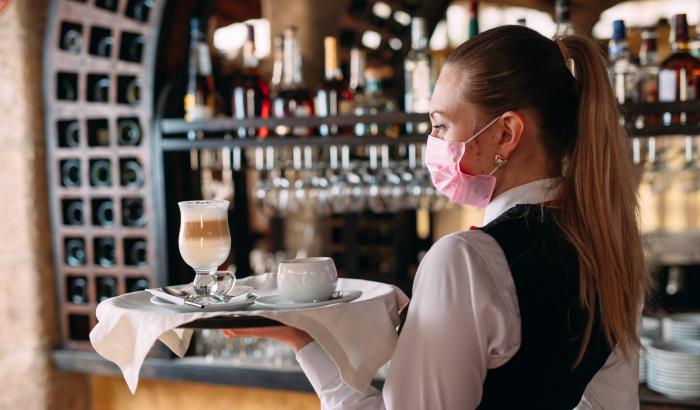 Ecco come evitare di contrarre il Covid in ristorante