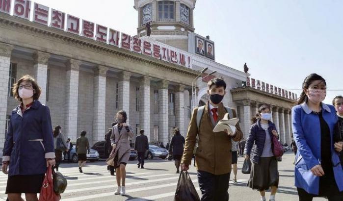 La Corea del Nord è il primo Paese a defilarsi dalle Olimpiadi: ufficialmente "a causa del Covid"