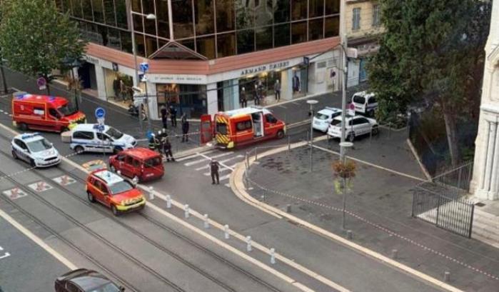 Attentato jihadista a Nizza: decapitate tre persone, molti i feriti. Fermato l'aggressore