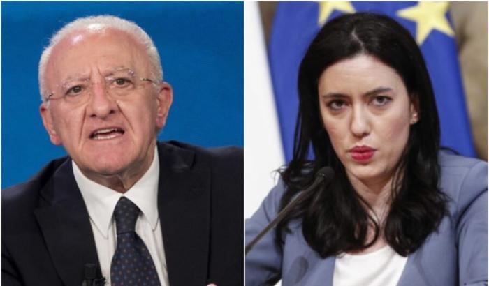 De Luca critica il governo e manda un messaggio chiaro ad Azzolina: "Da luned&igrave; chiudo tutte le scuole"