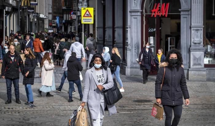 Valanga di contagi nei Paesi Bassi: 11.000 casi in 24 ore