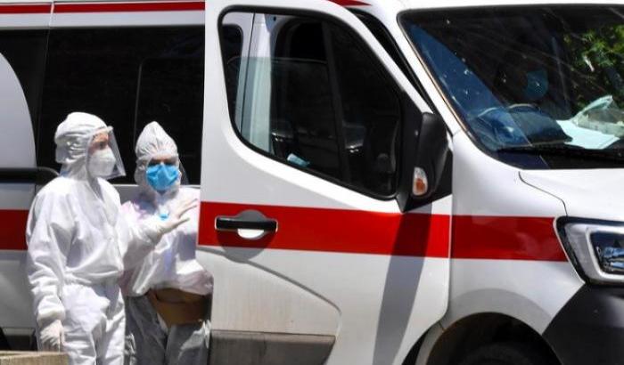 Allarme Covid in Campania: trend in crescita in tutte le fasce dell'età scolastica