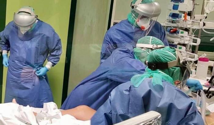 0005880E-terapie-intensive Terapie intensive