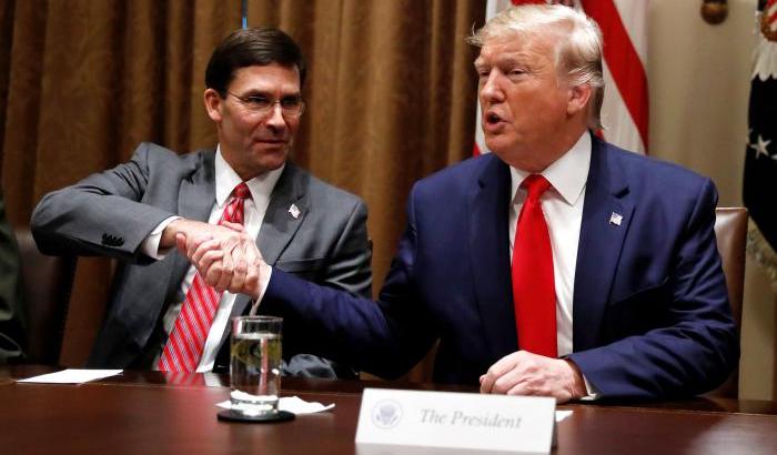 Mark Esper e Trump