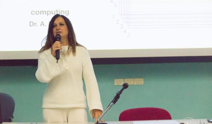 0005892E-annalisa-santucci-del-dipartimento-biotecnologie-chimica-e-farmacia-dell-universita-di-siena Annalisa Santucci del Dipartimento Biotecnologie, Chimica e Farmacia dell'Università di Siena