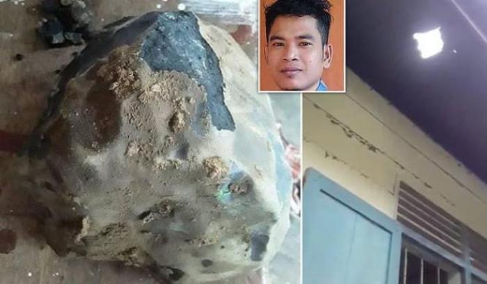 Frammenti di meteorite che ha colpito la casa dell'indonesiano