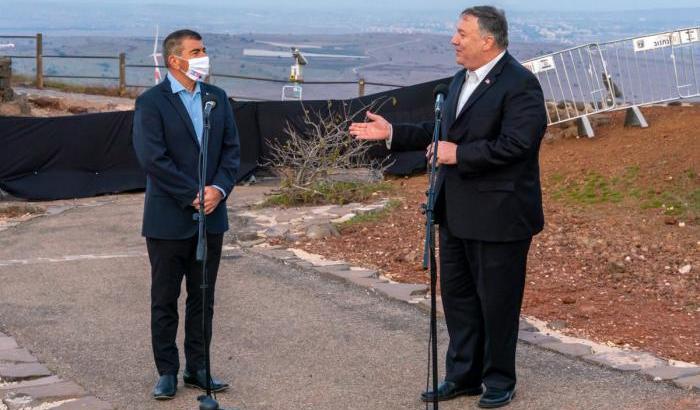 Mike Pompeo sulle alture del Golan