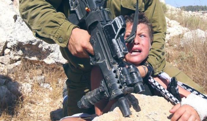 Israele e la guerra ai bambini palestinesi. E questa sarebbe una "democrazia"...
