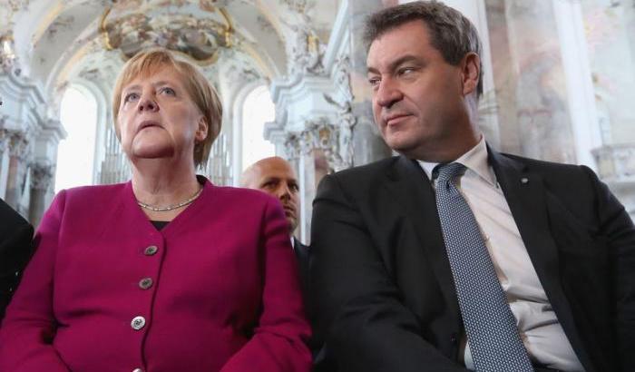 Angela Merkel e il premier bavarese Markus Soeder
