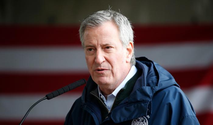 Il sindaco di New York avverte: "Preparatevi a una chiusura totale a gennaio"