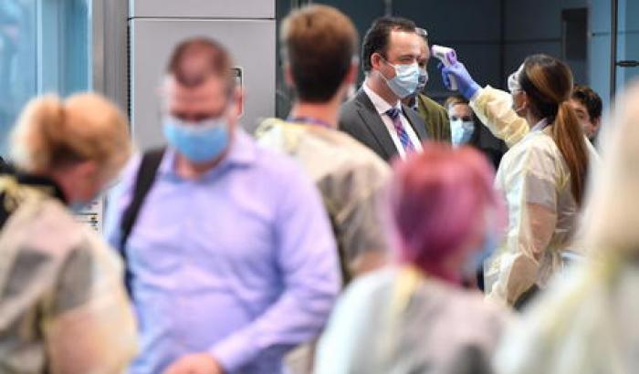 La preoccupazione dell'Oms: la nuova variante Covid presente anche in Olanda, Danimarca e Australia