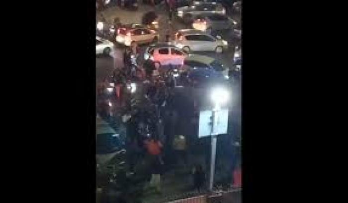 Lockdown ignorato a Ercolano: maxi rissa in strada, il video diventa virale