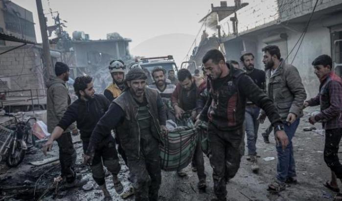 Siria, dieci anni di mattanza infinita e dimenticata