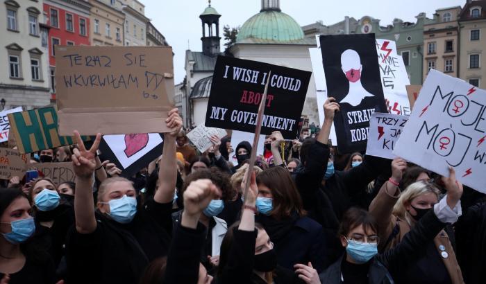 Proteste contro la legge sull'aborto in Polonia