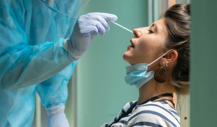 Tutti gli abitanti fanno il tampone Covid: succede in un paesino dell'Emilia Romagna