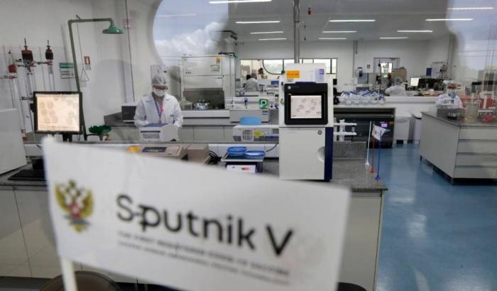 Le autorità brasiliane lo considerano non sicuro: Sputnik annuncia un’azione legale per difendersi