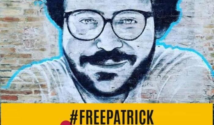Patrick Zaki compie 30 anni: secondo compleanno rinchiuso in una cella in Egitto