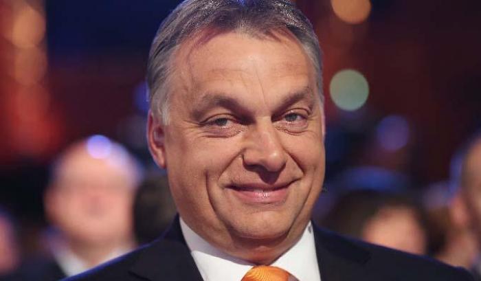 In Ungheria un altro passo verso la dittatura: Orban ha fatto chiudere l'ultima radio indipendente