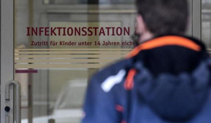 Focolaio di covid-19 in un impianto di lavorazione della carne in Germania.