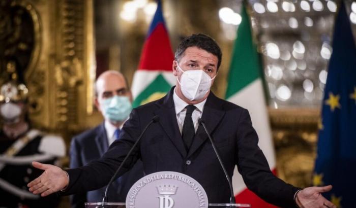 Renzi si stringe la mano da solo: "La crisi ha aiutato l'Italia ad avere un governo migliore"