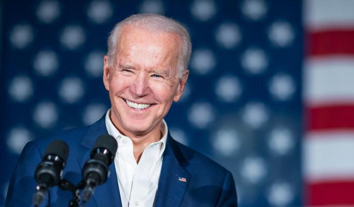 La 'luna di miele' di Biden: il 72% degli americani apprezza la sua gestione