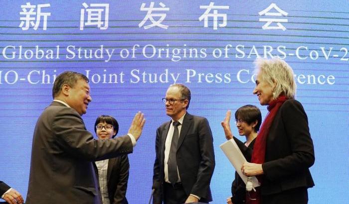 Missione Oms a Wuhan, la Cina risponde agli Usa: "Avete minato le istituzioni multilaterali"