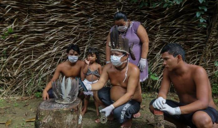 L'appello dei vescovi brasiliani: "Servono vaccinazioni di massa in Amazzonia"