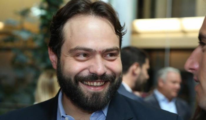 Fabio Massimo Castaldo (M5s): "Basta con questa guerra fratricida"